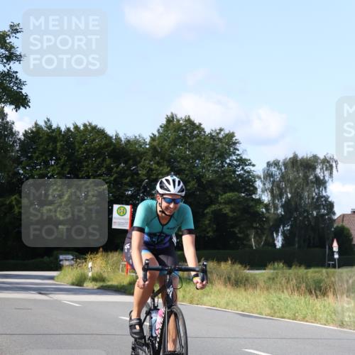 25.08.2024 - Elbe Triathlon Hamburg Fuchs,  Jonas http://msf.ph/oto/6871682 25.08.2024 10:31:51 Radfahren 525, 701 meine-sportfotos.de
