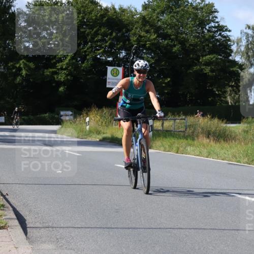 25.08.2024 - Elbe Triathlon Hamburg Fuchs,  Jonas http://msf.ph/oto/6871684 25.08.2024 11:14:16 Radfahren 1523, 1486 meine-sportfotos.de