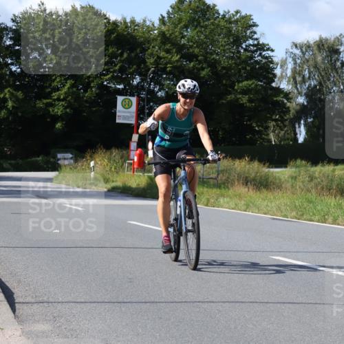 25.08.2024 - Elbe Triathlon Hamburg Fuchs,  Jonas http://msf.ph/oto/6871688 25.08.2024 11:14:16 Radfahren 1523, 1486 meine-sportfotos.de