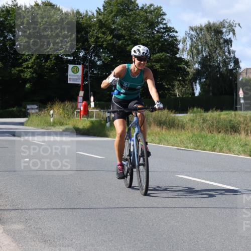 25.08.2024 - Elbe Triathlon Hamburg Fuchs,  Jonas http://msf.ph/oto/6871694 25.08.2024 11:14:16 Radfahren 1523, 1486 meine-sportfotos.de