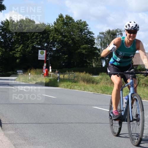 25.08.2024 - Elbe Triathlon Hamburg Fuchs,  Jonas http://msf.ph/oto/6871711 25.08.2024 11:14:17 Radfahren 1523, 1486 meine-sportfotos.de