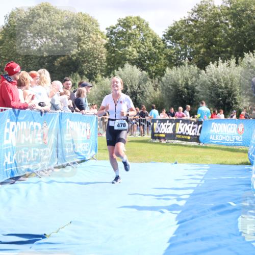 25.08.2024 - Elbe Triathlon Hamburg H.Heesch http://msf.ph/oto/6871747 25.08.2024 11:59:12 Ziel 306, 478, 1552, 1572 meine-sportfotos.de