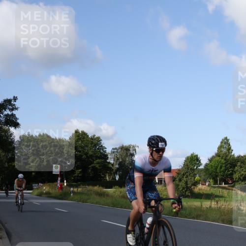 25.08.2024 - Elbe Triathlon Hamburg Fuchs,  Jonas http://msf.ph/oto/6871775 25.08.2024 10:32:09 Radfahren 761, 671, 586, 470 meine-sportfotos.de