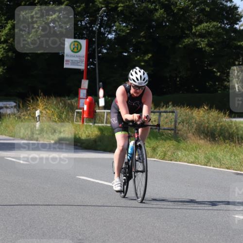 25.08.2024 - Elbe Triathlon Hamburg Fuchs,  Jonas http://msf.ph/oto/6871810 25.08.2024 11:14:38 Radfahren 1478, 1631, 1524, 1643 meine-sportfotos.de