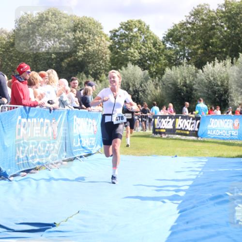 25.08.2024 - Elbe Triathlon Hamburg H.Heesch http://msf.ph/oto/6871812 25.08.2024 11:59:12 Ziel 306, 478, 1552, 1572 meine-sportfotos.de