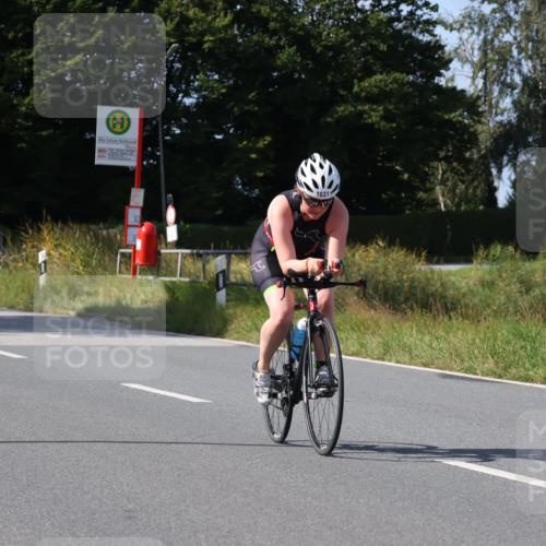 25.08.2024 - Elbe Triathlon Hamburg Fuchs,  Jonas http://msf.ph/oto/6871814 25.08.2024 11:14:38 Radfahren 1478, 1631, 1524, 1643 meine-sportfotos.de