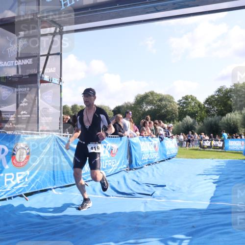 25.08.2024 - Elbe Triathlon Hamburg H.Heesch http://msf.ph/oto/6871830 25.08.2024 11:09:43 Ziel 419, 469, 573, 578 meine-sportfotos.de