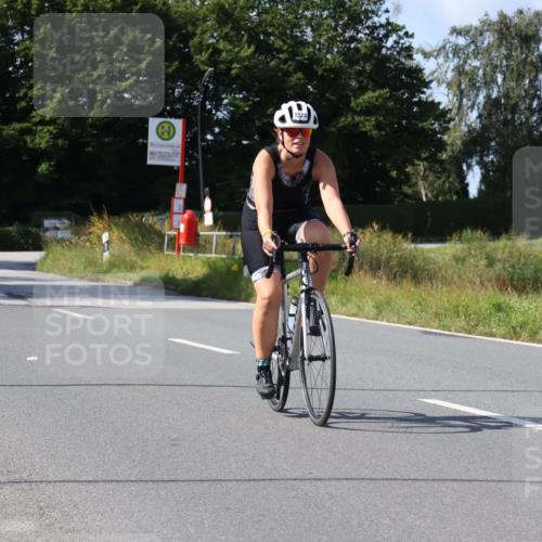 25.08.2024 - Elbe Triathlon Hamburg Fuchs,  Jonas http://msf.ph/oto/6871836 25.08.2024 11:14:40 Radfahren 1478, 1631, 1524, 1643 meine-sportfotos.de