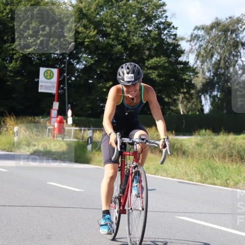 25.08.2024 - Elbe Triathlon Hamburg Fuchs,  Jonas http://msf.ph/oto/6871884 25.08.2024 11:14:48 Radfahren 1643, 1506, 1706 meine-sportfotos.de