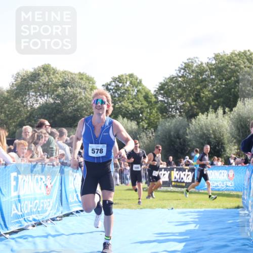 25.08.2024 - Elbe Triathlon Hamburg H.Heesch http://msf.ph/oto/6871911 25.08.2024 11:09:49 Ziel 419, 573, 578, 586, 638 meine-sportfotos.de