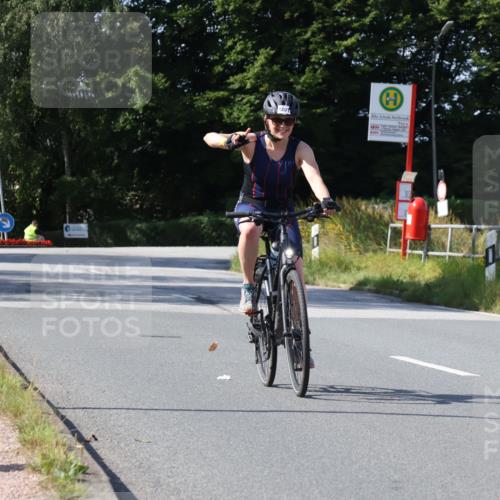 25.08.2024 - Elbe Triathlon Hamburg Fuchs,  Jonas http://msf.ph/oto/6871955 25.08.2024 11:14:58 Radfahren 1706, 1491 meine-sportfotos.de