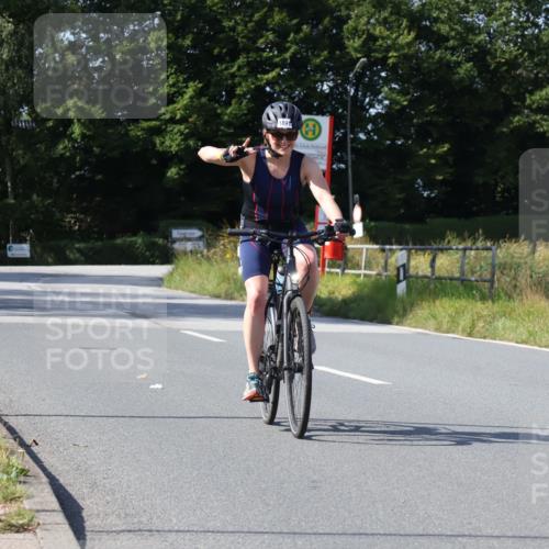 25.08.2024 - Elbe Triathlon Hamburg Fuchs,  Jonas http://msf.ph/oto/6871968 25.08.2024 11:14:59 Radfahren 1706, 1491 meine-sportfotos.de