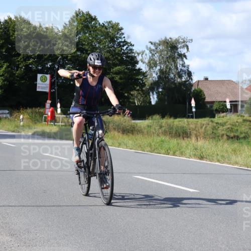 25.08.2024 - Elbe Triathlon Hamburg Fuchs,  Jonas http://msf.ph/oto/6871984 25.08.2024 11:14:59 Radfahren 1706, 1491 meine-sportfotos.de