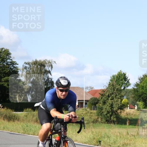 25.08.2024 - Elbe Triathlon Hamburg Fuchs,  Jonas http://msf.ph/oto/6871985 25.08.2024 10:32:34 Radfahren 713, 686, 500, 763, 707, 518, 688 meine-sportfotos.de