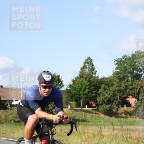 25.08.2024 - Elbe Triathlon Hamburg Fuchs,  Jonas http://msf.ph/oto/6871988 25.08.2024 10:32:34 Radfahren 713, 686, 500, 763, 707, 518, 688 meine-sportfotos.de