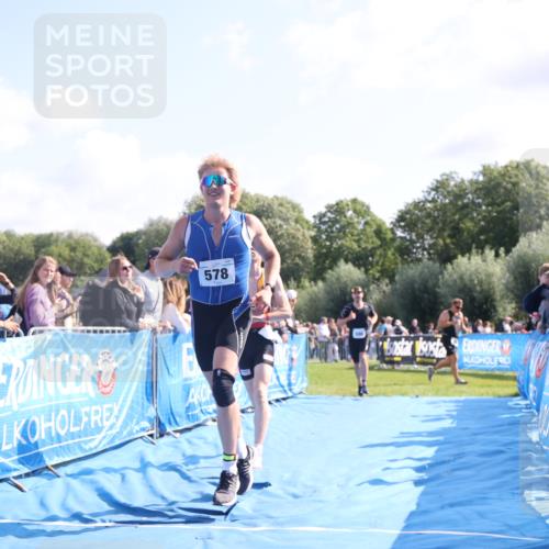 25.08.2024 - Elbe Triathlon Hamburg H.Heesch http://msf.ph/oto/6871992 25.08.2024 11:09:50 Ziel 419, 573, 578, 586, 638 meine-sportfotos.de