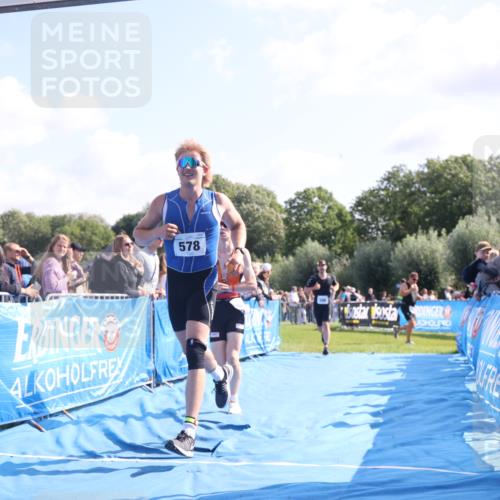 25.08.2024 - Elbe Triathlon Hamburg H.Heesch http://msf.ph/oto/6872001 25.08.2024 11:09:50 Ziel 419, 573, 578, 586, 638 meine-sportfotos.de