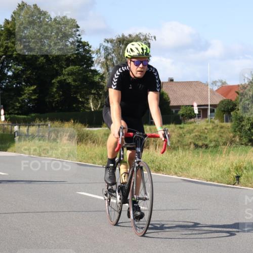 25.08.2024 - Elbe Triathlon Hamburg Fuchs,  Jonas http://msf.ph/oto/6872003 25.08.2024 10:32:38 Radfahren 500, 763, 707, 518, 688, 677, 728, 748 meine-sportfotos.de