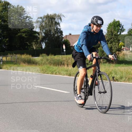 25.08.2024 - Elbe Triathlon Hamburg Fuchs,  Jonas http://msf.ph/oto/6872036 25.08.2024 11:15:16 Radfahren 1567, 1689, 1528 meine-sportfotos.de