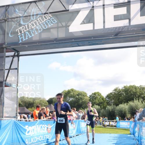 25.08.2024 - Elbe Triathlon Hamburg H.Heesch http://msf.ph/oto/6872065 25.08.2024 11:37:10 Ziel 400, 679, 731 meine-sportfotos.de