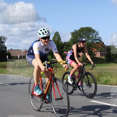 25.08.2024 - Elbe Triathlon Hamburg Fuchs,  Jonas http://msf.ph/oto/6872074 25.08.2024 11:15:23 Radfahren 1689, 1528, 1645 meine-sportfotos.de