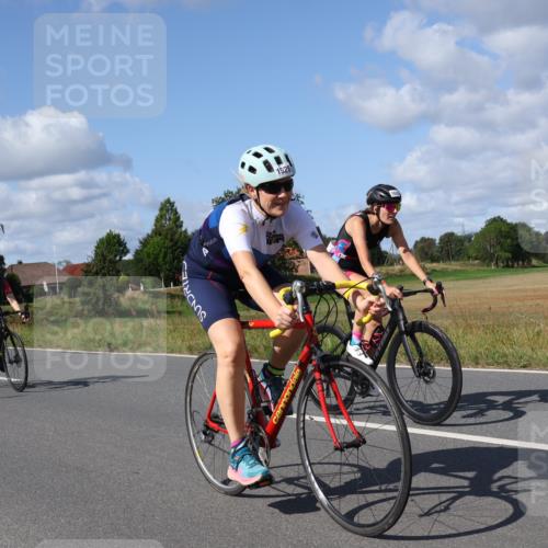 25.08.2024 - Elbe Triathlon Hamburg Fuchs,  Jonas http://msf.ph/oto/6872077 25.08.2024 11:15:23 Radfahren 1689, 1528, 1645 meine-sportfotos.de