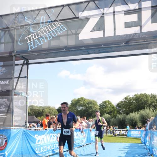 25.08.2024 - Elbe Triathlon Hamburg H.Heesch http://msf.ph/oto/6872082 25.08.2024 11:37:10 Ziel 400, 679, 731 meine-sportfotos.de