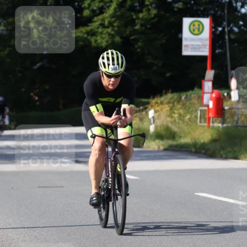 25.08.2024 - Elbe Triathlon Hamburg Fuchs,  Jonas http://msf.ph/oto/6872093 25.08.2024 10:32:47 Radfahren 677, 728, 748, 702, 548, 746 meine-sportfotos.de