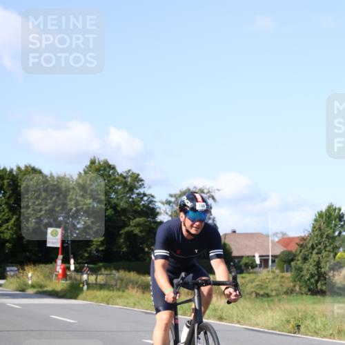 25.08.2024 - Elbe Triathlon Hamburg Fuchs,  Jonas http://msf.ph/oto/6872122 25.08.2024 10:32:54 Radfahren 746, 706, 497, 711 meine-sportfotos.de