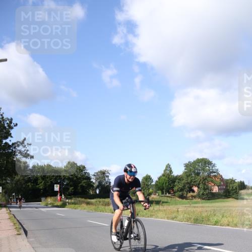 25.08.2024 - Elbe Triathlon Hamburg Fuchs,  Jonas http://msf.ph/oto/6872126 25.08.2024 10:32:54 Radfahren 746, 706, 497, 711 meine-sportfotos.de