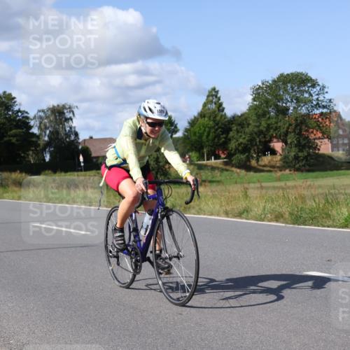 25.08.2024 - Elbe Triathlon Hamburg Fuchs,  Jonas http://msf.ph/oto/6872128 25.08.2024 11:15:35 Radfahren 1509, 1513 meine-sportfotos.de