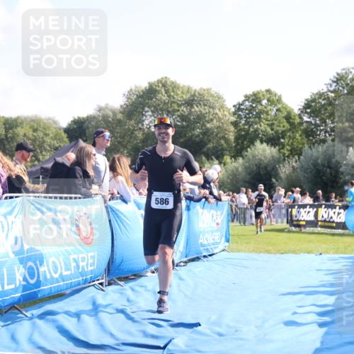 25.08.2024 - Elbe Triathlon Hamburg H.Heesch http://msf.ph/oto/6872131 25.08.2024 11:09:52 Ziel 573, 578, 586, 638 meine-sportfotos.de