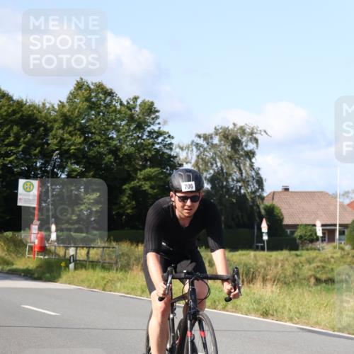 25.08.2024 - Elbe Triathlon Hamburg Fuchs,  Jonas http://msf.ph/oto/6872142 25.08.2024 10:32:57 Radfahren 746, 706, 497, 711, 683 meine-sportfotos.de