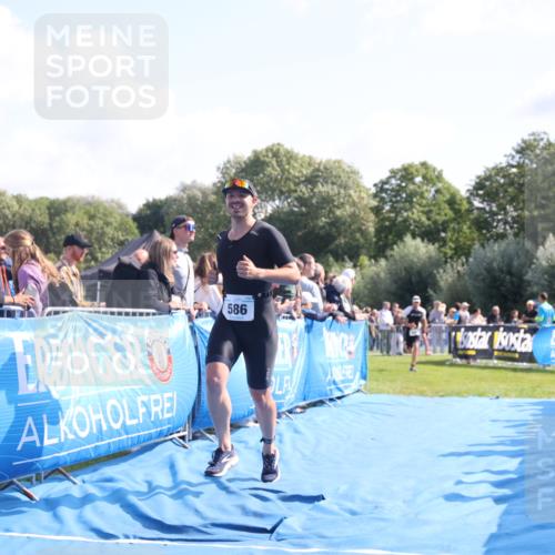 25.08.2024 - Elbe Triathlon Hamburg H.Heesch http://msf.ph/oto/6872158 25.08.2024 11:09:52 Ziel 573, 578, 586, 638 meine-sportfotos.de