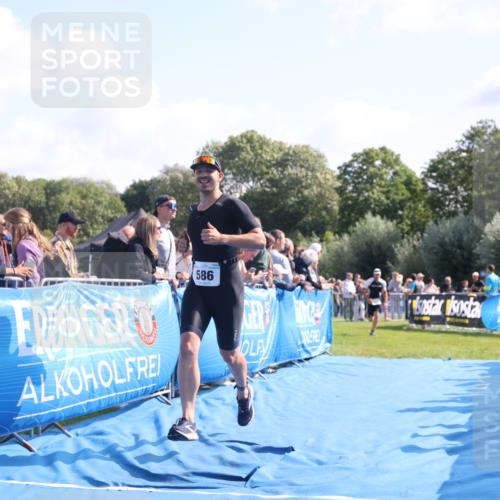 25.08.2024 - Elbe Triathlon Hamburg H.Heesch http://msf.ph/oto/6872165 25.08.2024 11:09:52 Ziel 573, 578, 586, 638 meine-sportfotos.de