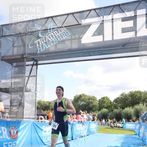 25.08.2024 - Elbe Triathlon Hamburg H.Heesch http://msf.ph/oto/6872169 25.08.2024 11:37:12 Ziel 400, 679, 731 meine-sportfotos.de