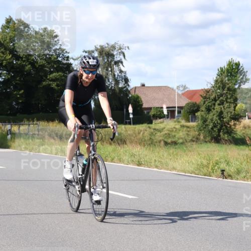 25.08.2024 - Elbe Triathlon Hamburg Fuchs,  Jonas http://msf.ph/oto/6872171 25.08.2024 11:15:40 Radfahren 1509, 1513 meine-sportfotos.de