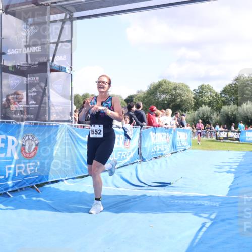 25.08.2024 - Elbe Triathlon Hamburg H.Heesch http://msf.ph/oto/6872174 25.08.2024 11:59:17 Ziel 478, 1472, 1552 meine-sportfotos.de