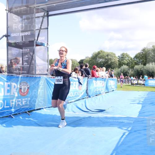 25.08.2024 - Elbe Triathlon Hamburg H.Heesch http://msf.ph/oto/6872181 25.08.2024 11:59:17 Ziel 478, 1472, 1552 meine-sportfotos.de