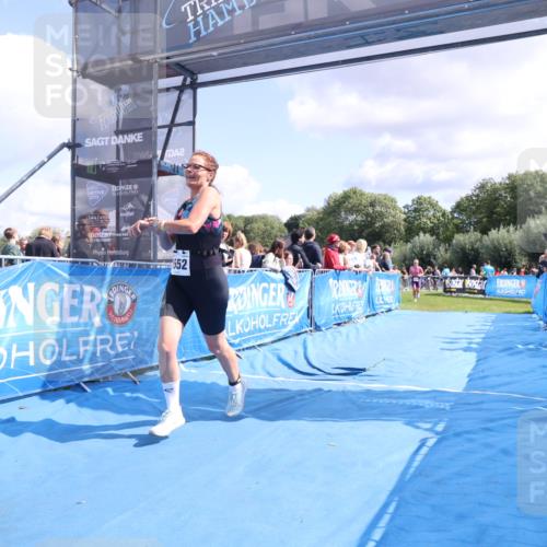 25.08.2024 - Elbe Triathlon Hamburg H.Heesch http://msf.ph/oto/6872193 25.08.2024 11:59:17 Ziel 478, 1472, 1552 meine-sportfotos.de