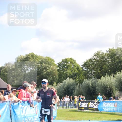 25.08.2024 - Elbe Triathlon Hamburg H.Heesch http://msf.ph/oto/6872216 25.08.2024 11:37:22 Ziel 395 meine-sportfotos.de