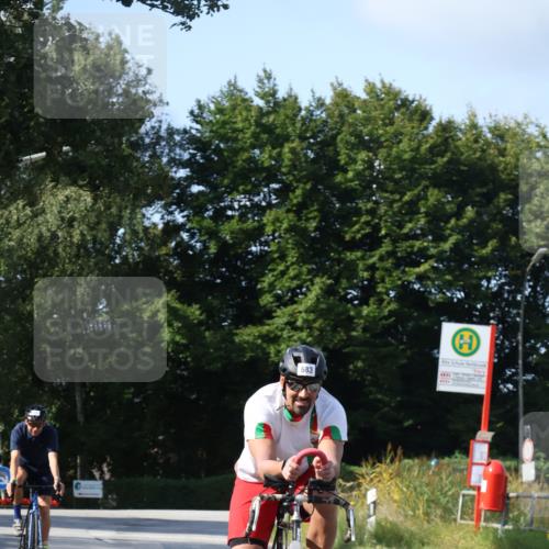 25.08.2024 - Elbe Triathlon Hamburg Fuchs,  Jonas http://msf.ph/oto/6872217 25.08.2024 10:33:02 Radfahren 706, 497, 711, 683, 692, 411 meine-sportfotos.de