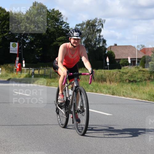 25.08.2024 - Elbe Triathlon Hamburg Fuchs,  Jonas http://msf.ph/oto/6872219 25.08.2024 11:15:53 Radfahren 1489, 1690 meine-sportfotos.de