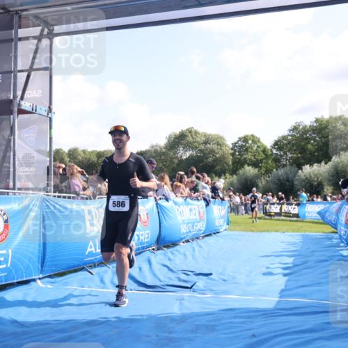 25.08.2024 - Elbe Triathlon Hamburg H.Heesch http://msf.ph/oto/6872220 25.08.2024 11:09:53 Ziel 573, 578, 586, 638 meine-sportfotos.de