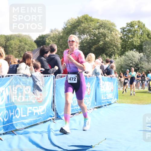25.08.2024 - Elbe Triathlon Hamburg H.Heesch http://msf.ph/oto/6872223 25.08.2024 11:59:22 Ziel 1472, 1479, 1552, 1717 meine-sportfotos.de