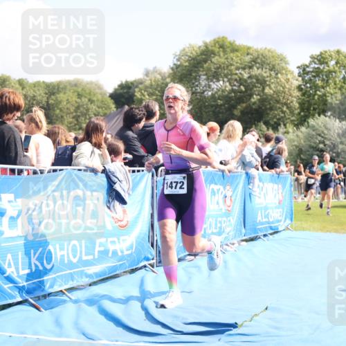 25.08.2024 - Elbe Triathlon Hamburg H.Heesch http://msf.ph/oto/6872236 25.08.2024 11:59:22 Ziel 1472, 1479, 1552, 1717 meine-sportfotos.de
