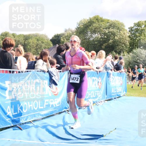 25.08.2024 - Elbe Triathlon Hamburg H.Heesch http://msf.ph/oto/6872242 25.08.2024 11:59:22 Ziel 1472, 1479, 1552, 1717 meine-sportfotos.de