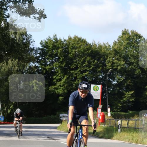 25.08.2024 - Elbe Triathlon Hamburg Fuchs,  Jonas http://msf.ph/oto/6872247 25.08.2024 10:33:05 Radfahren 497, 711, 683, 692, 411, 745 meine-sportfotos.de