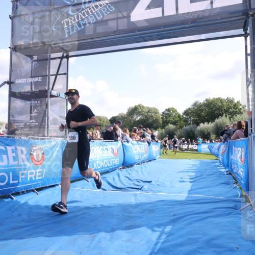 25.08.2024 - Elbe Triathlon Hamburg H.Heesch http://msf.ph/oto/6872253 25.08.2024 11:09:53 Ziel 573, 578, 586, 638 meine-sportfotos.de