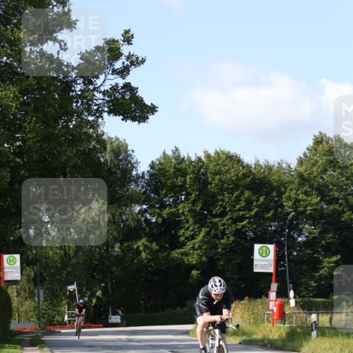 25.08.2024 - Elbe Triathlon Hamburg Fuchs,  Jonas http://msf.ph/oto/6872275 25.08.2024 10:33:07 Radfahren 683, 692, 411, 745 meine-sportfotos.de